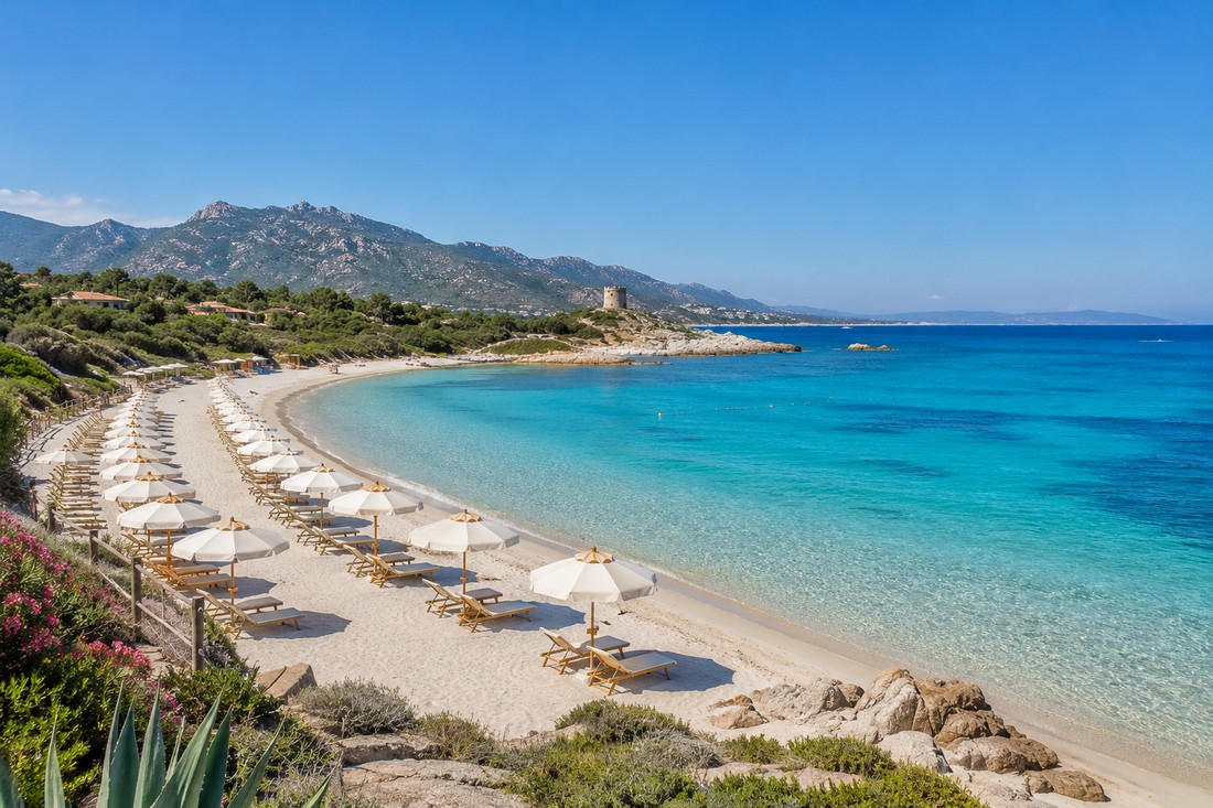 Turismo 2026, la Sardegna tra last minute e prudenza: l'estate diventa meno prevedibile